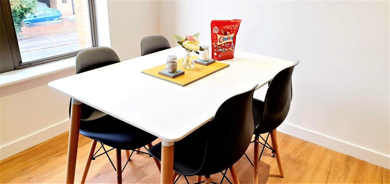 Cliftonville Heights - 2 Bed Home Away From Home Нортхемптон Экстерьер фото